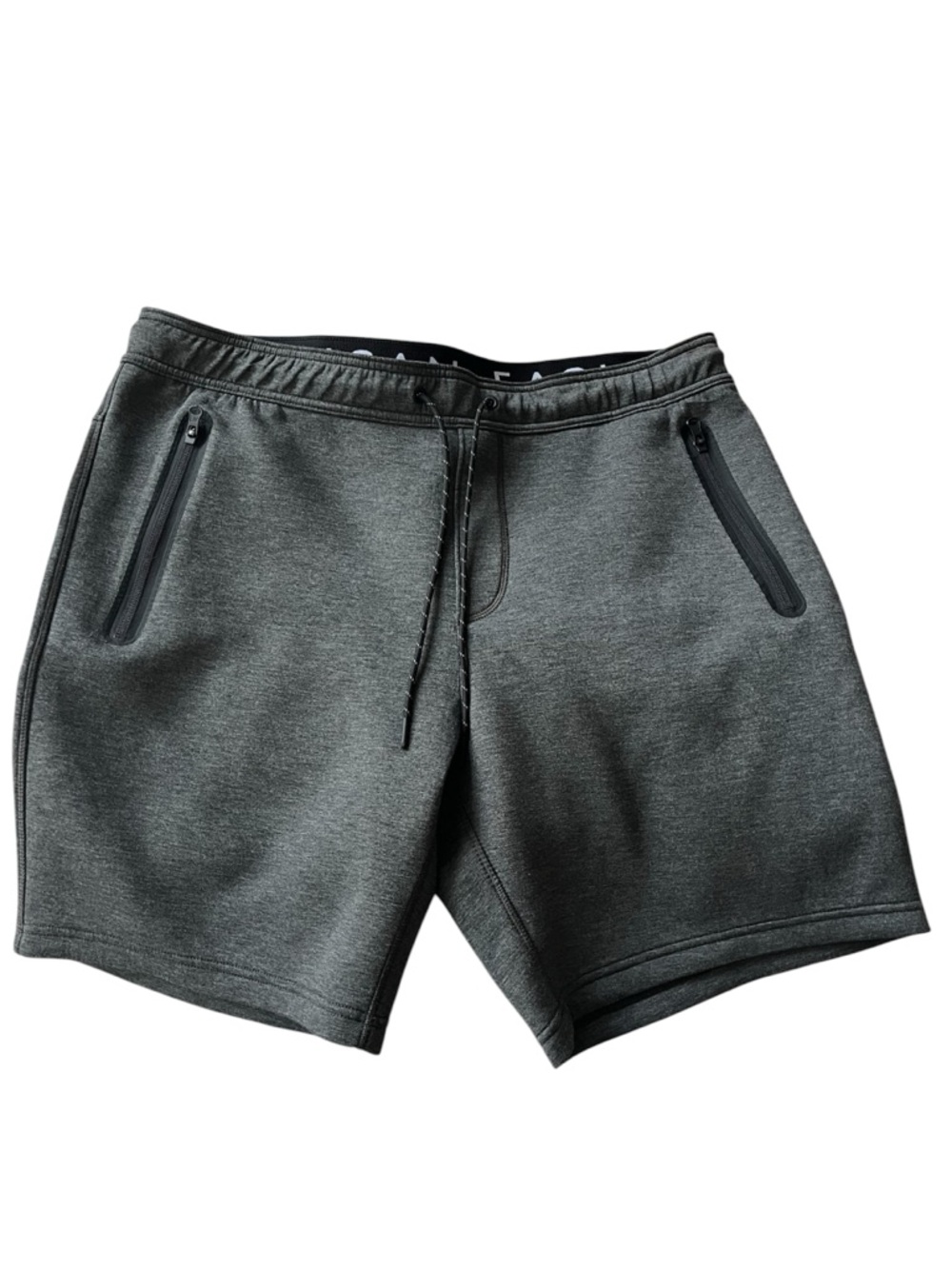 American Eagle Outfitters Men’s Dark Gray Athletic Zip-Pocket Shorts (XL)